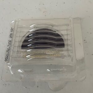 ‼️final must bundle ‼️Estée Lauder Mini Eyeshadow in Aubergine Matte (NWOT)